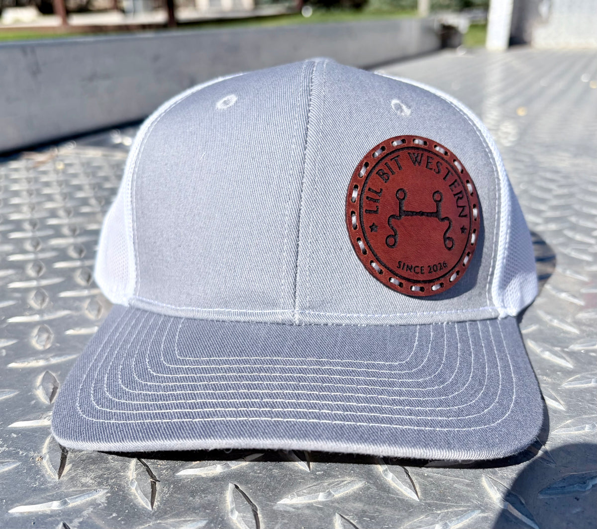 Light Grey/White Hat